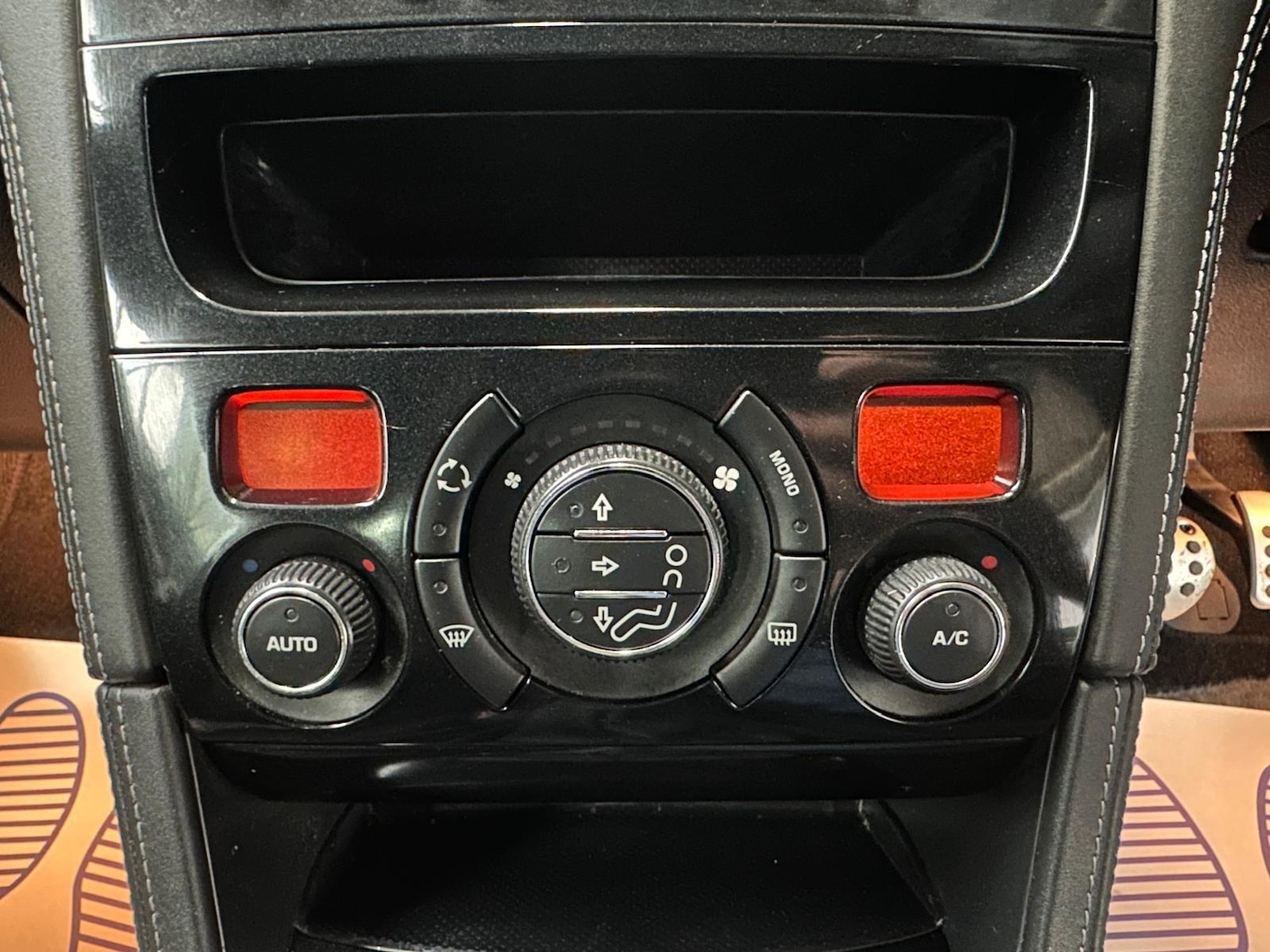 Used Peugeot RCZ 2013 for sale - 76802299: Photo 29