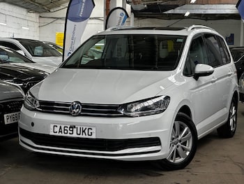Used Volkswagen Touran 2019 for sale - 78517004: Photo