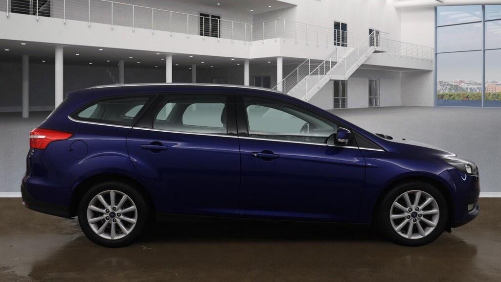 Used Ford Focus 2017 for sale - 77314640: Photo 11