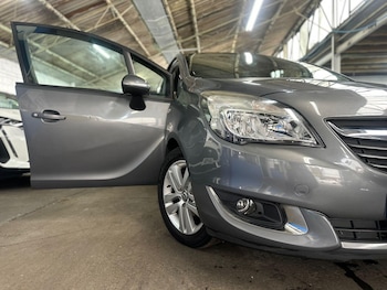 Used Vauxhall Meriva 2015 for sale - 76260214: Photo 3