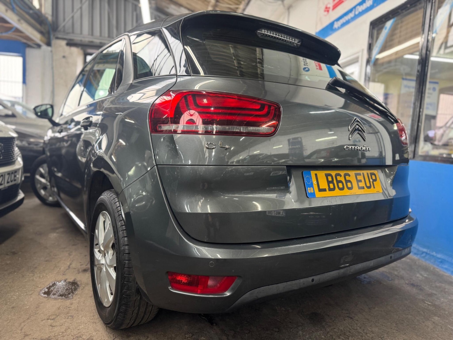 Used Citroen C4 Picasso 2017 for sale - 76485277: Photo 18