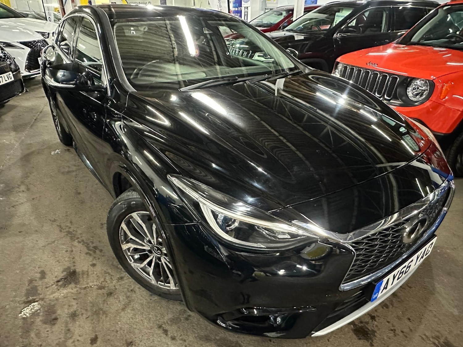 Used Infiniti Q30 2017 for sale - 77704812: Photo 10