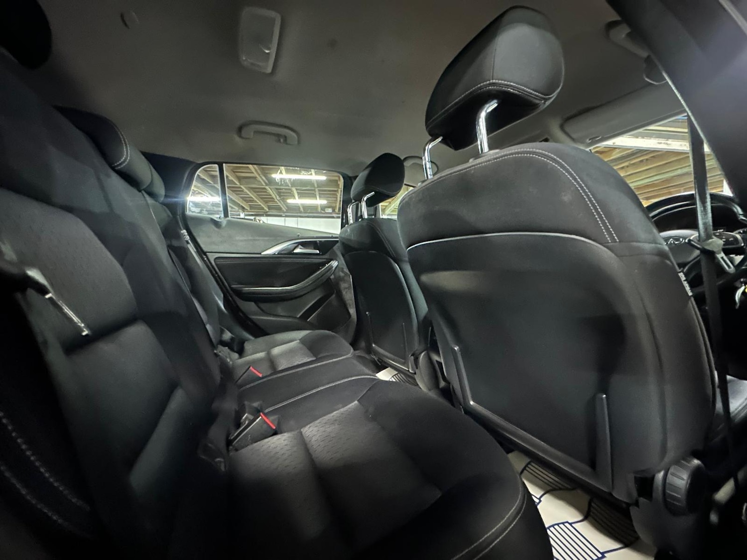 Used Infiniti Q30 2017 for sale - 77704812: Photo 31