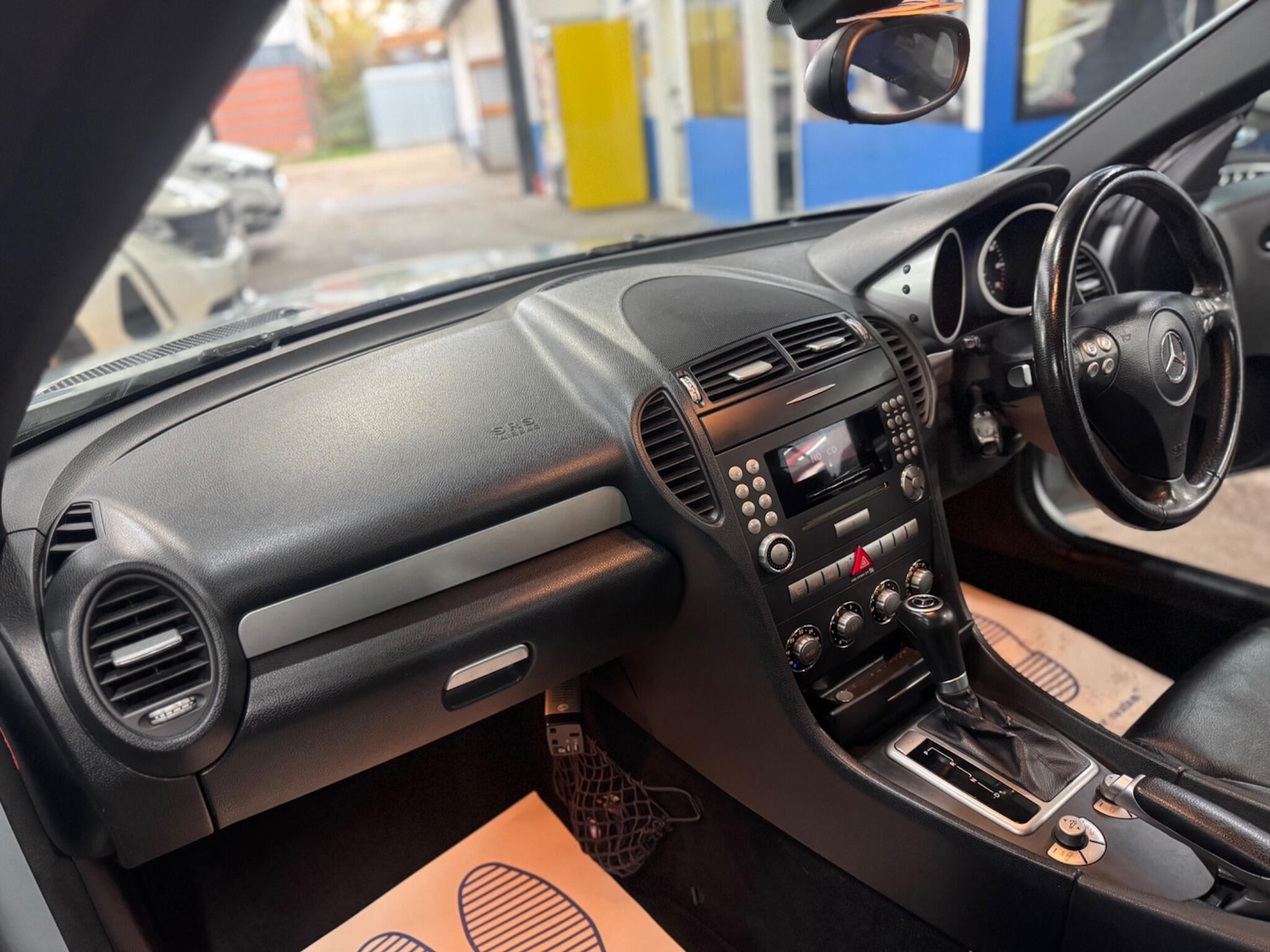 Used Mercedes-Benz SLK 2006 for sale - 76499353: Photo 25