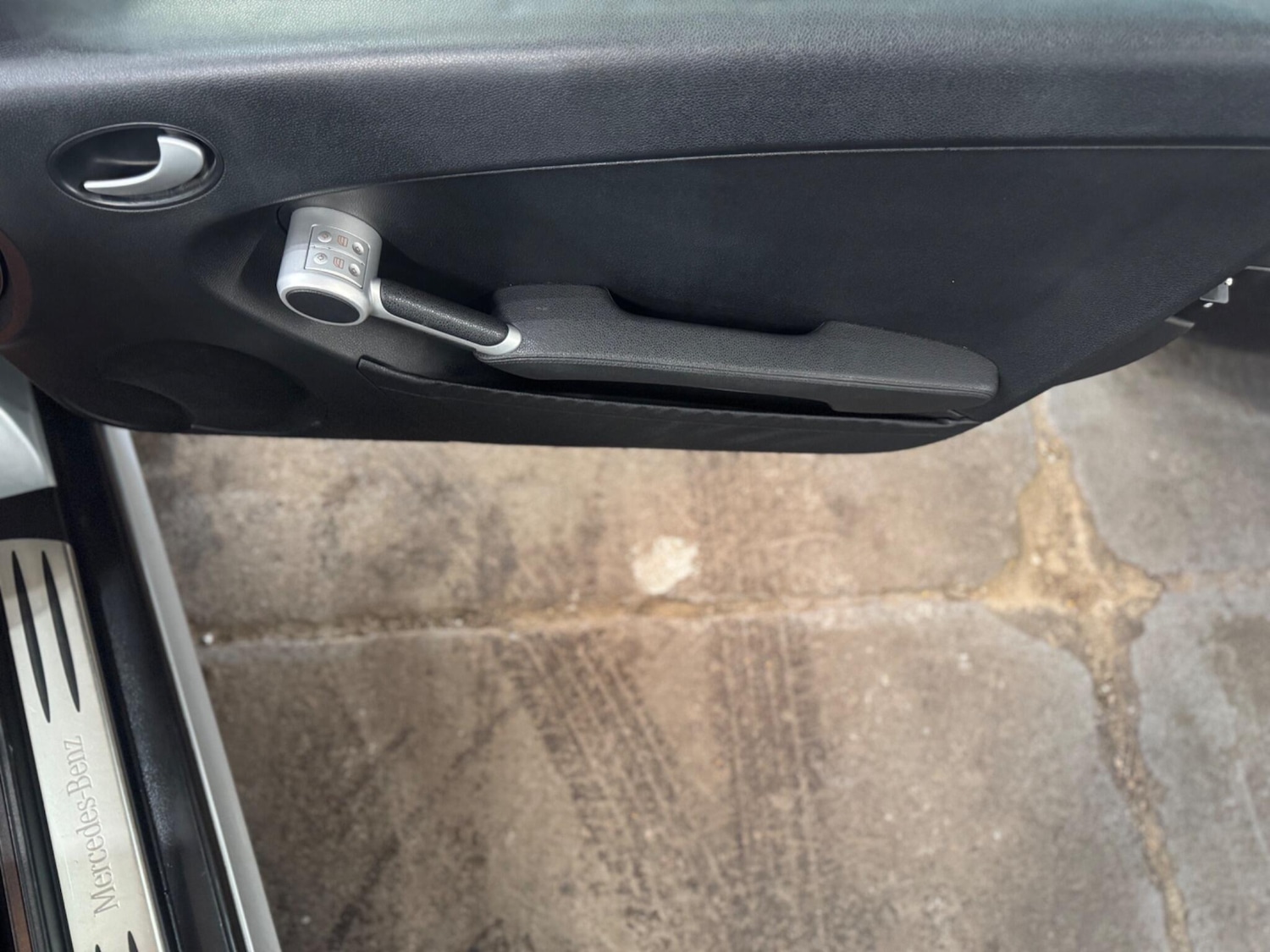 Used Mercedes-Benz SLK 2006 for sale - 76499353: Photo 30