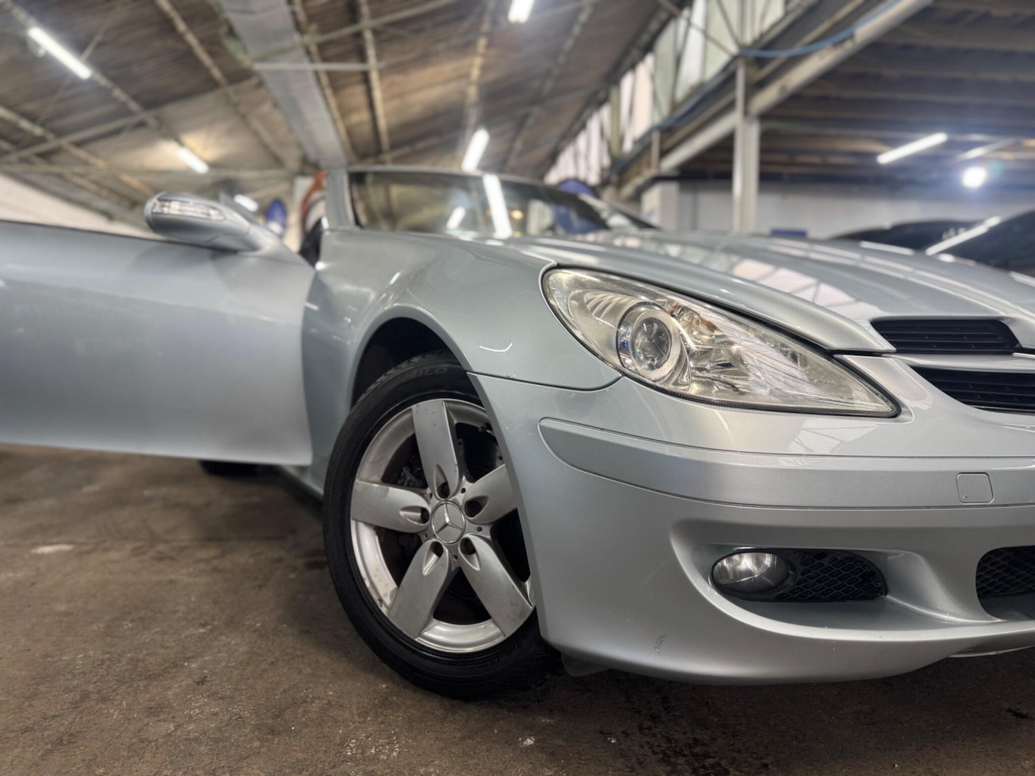 Used Mercedes-Benz SLK 2006 for sale - 76499353: Photo 5