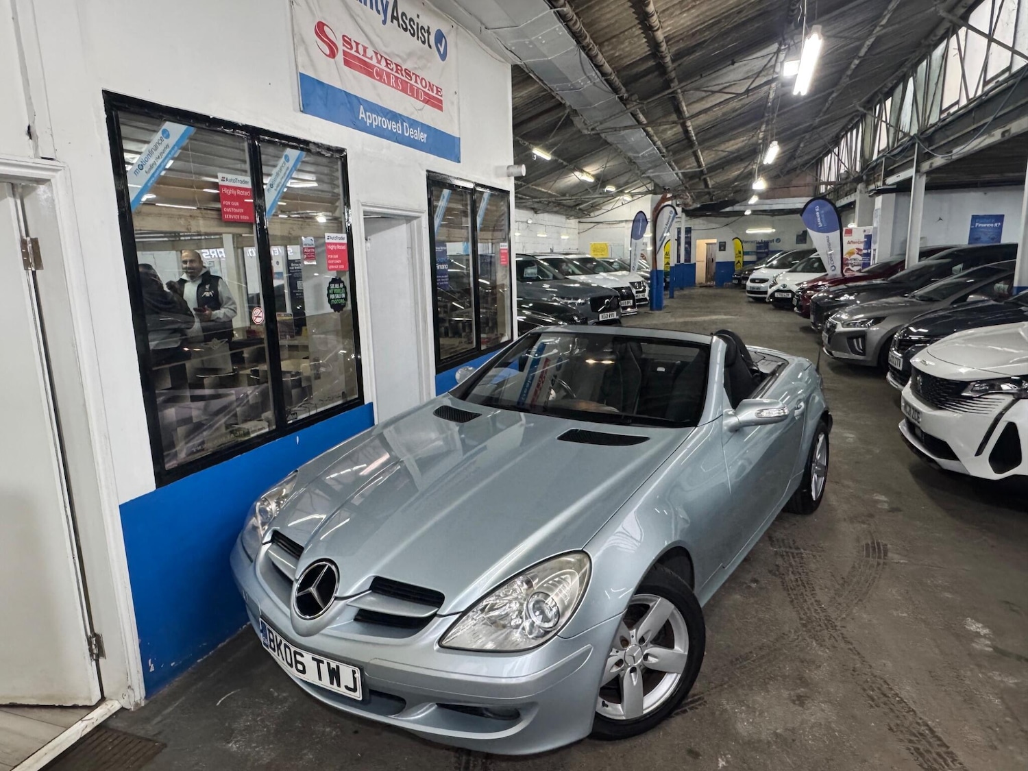 Used Mercedes-Benz SLK 2006 for sale - 76499353: Photo 6