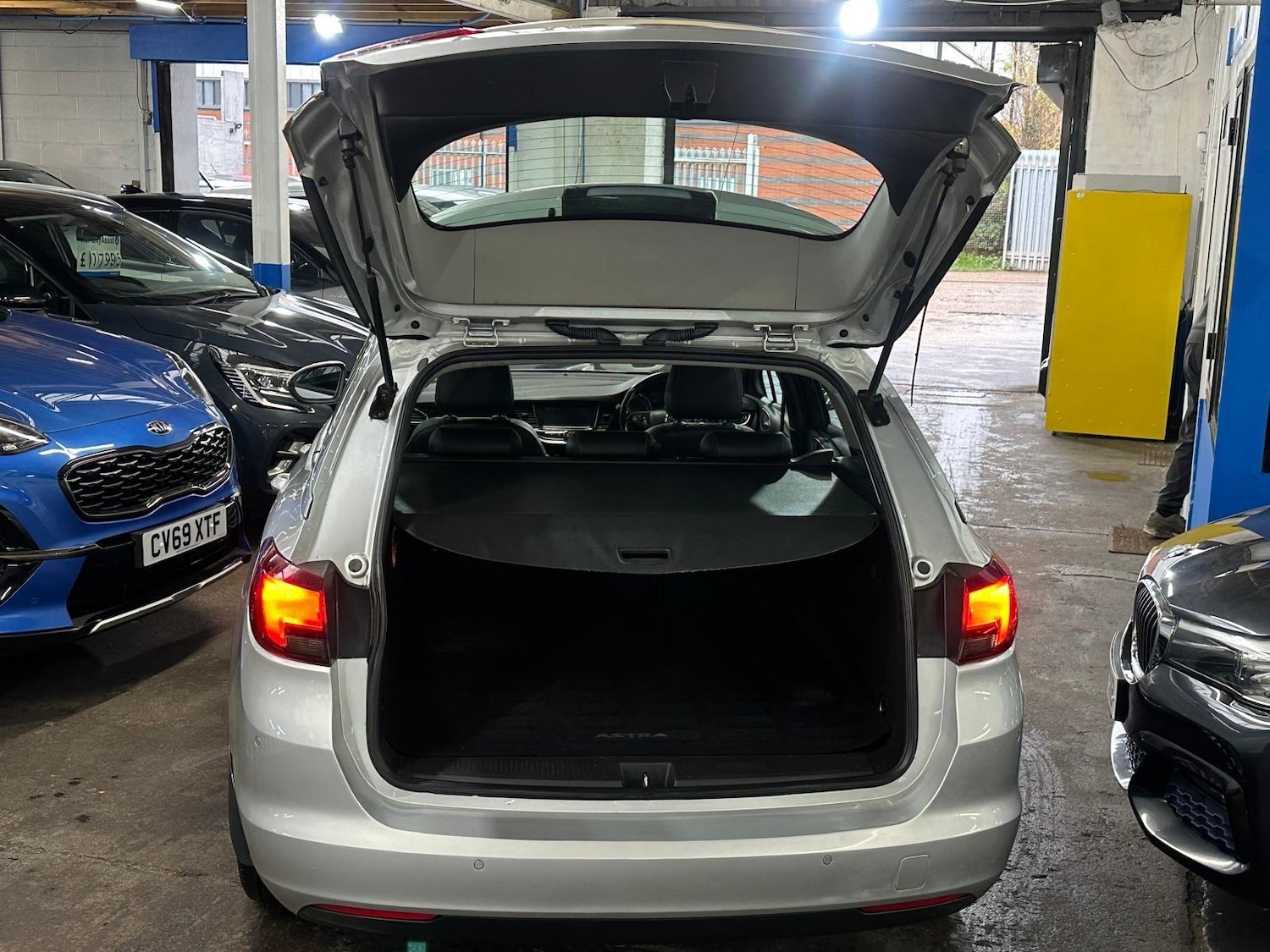 Used Vauxhall Astra 2016 for sale - 76742893: Photo 30