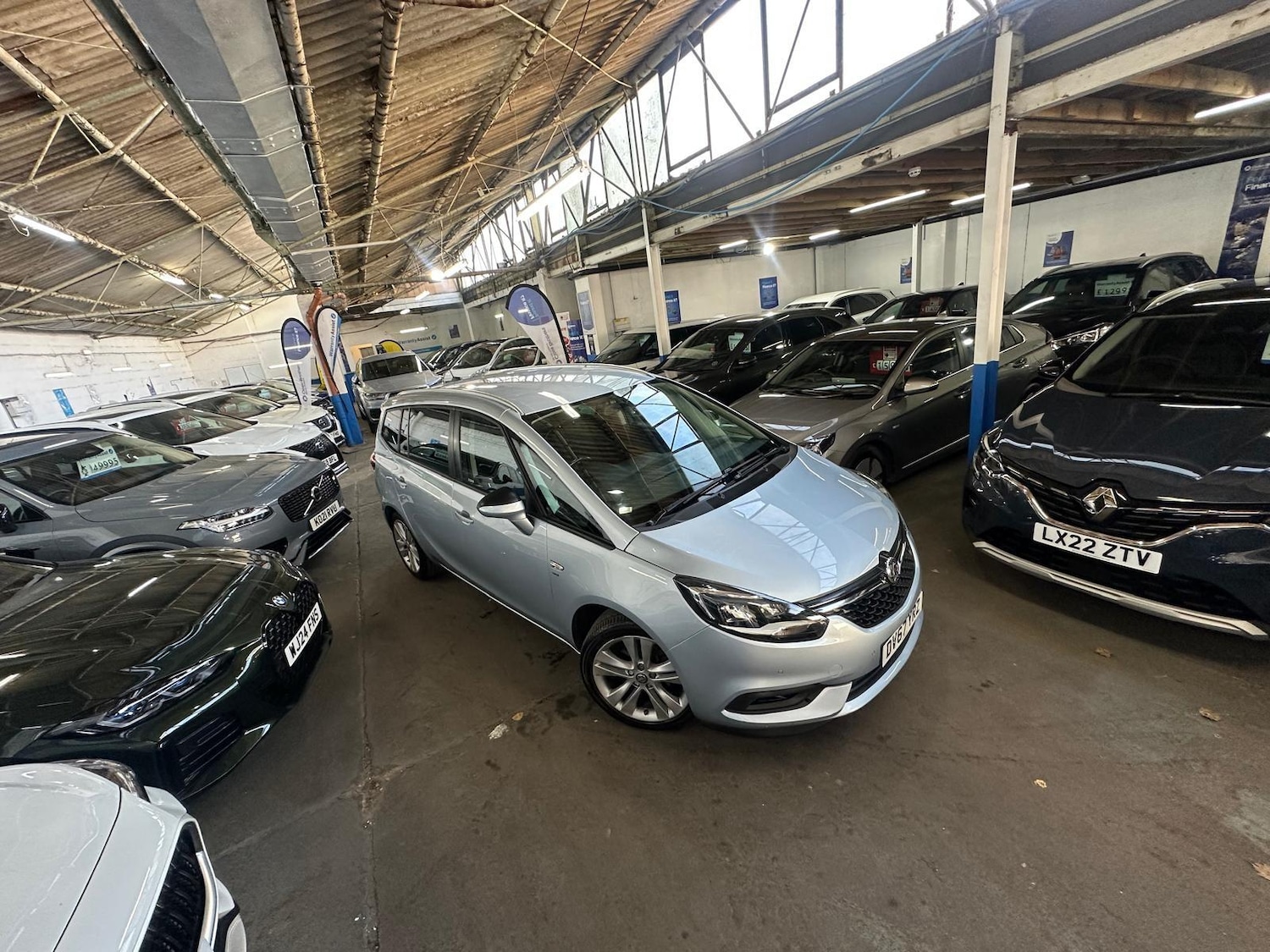 Used Vauxhall Zafira 2017 for sale - 76995664: Photo 17