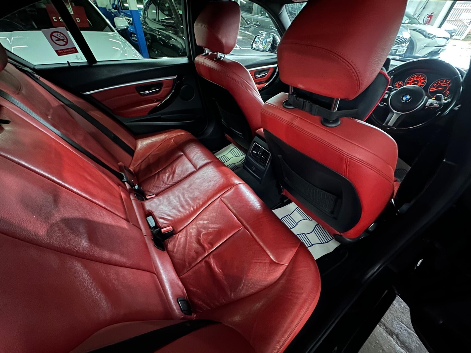 Used BMW 3 Series 2018 for sale - 77625639: Photo 31