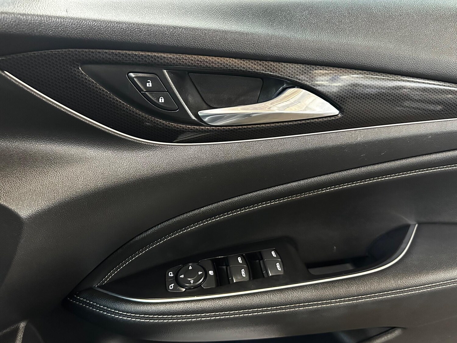 Used Vauxhall Insignia for sale - 78156578: Photo 27