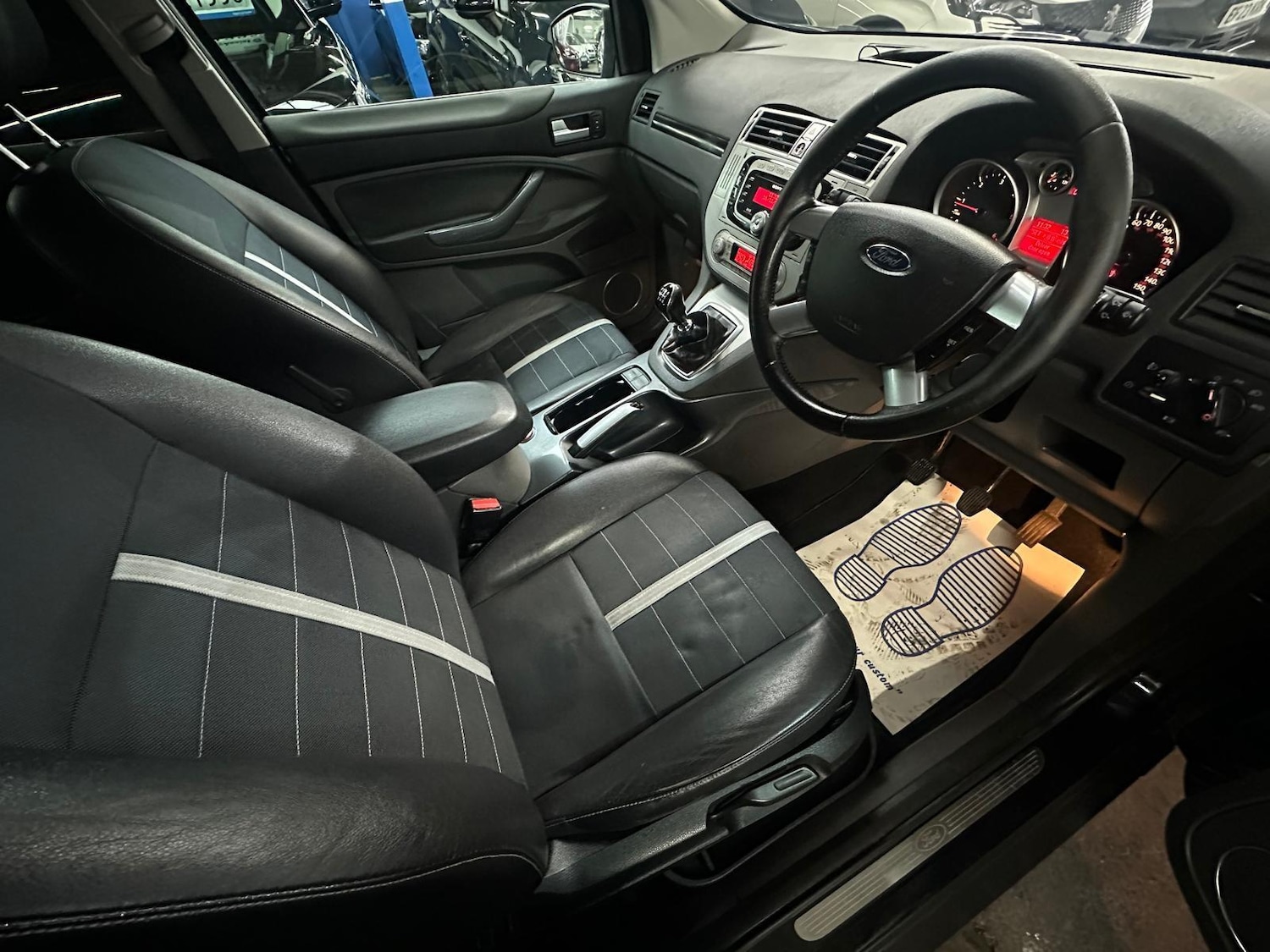 Used Ford Kuga 2009 for sale - 76592720: Photo 21