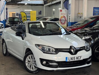Used Renault Megane 2015 for sale - 77723731: Photo