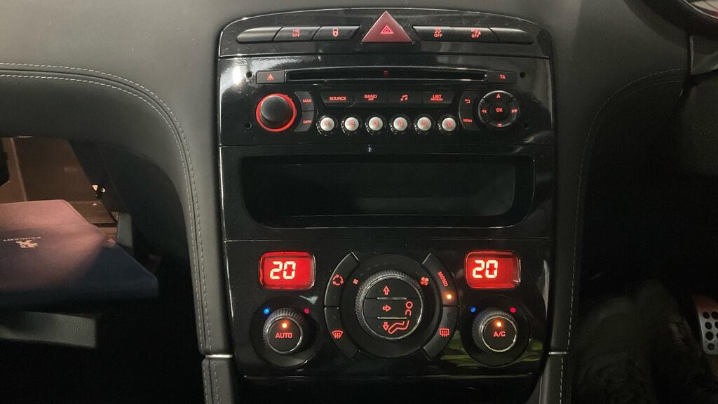 Used Peugeot RCZ 2014 for sale - 77039920: Photo 16