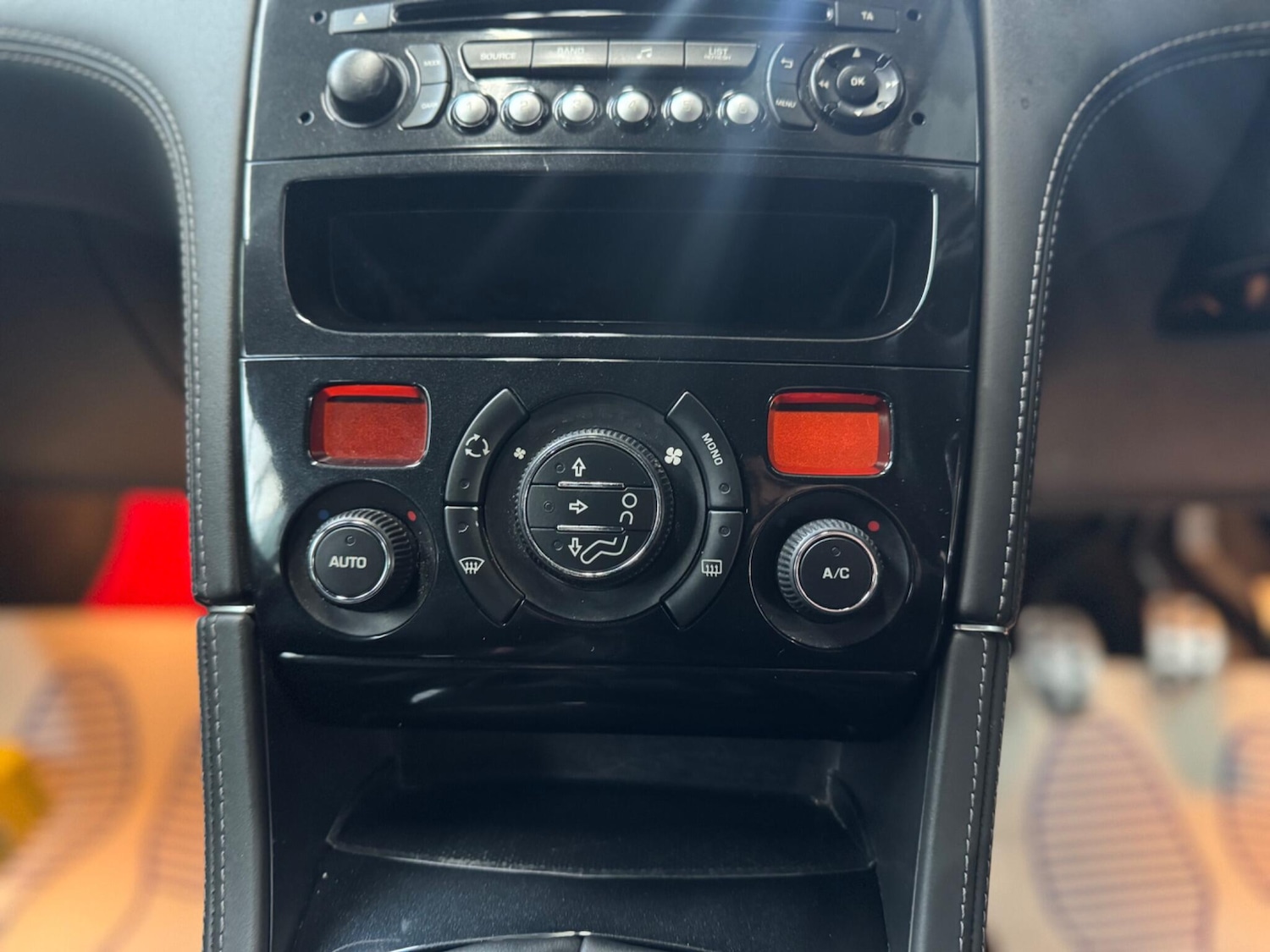 Used Peugeot RCZ 2014 for sale - 77039920: Photo 25