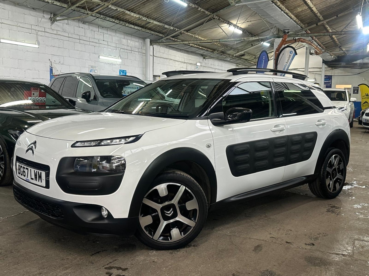Used Citroen C4 Cactus 2017 for sale - 76425304: Photo 17