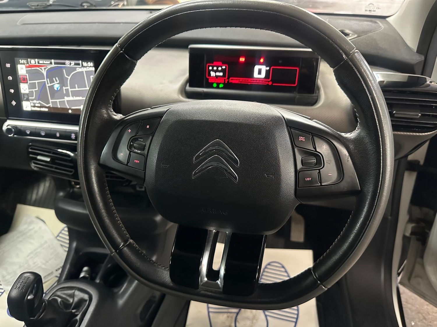 Used Citroen C4 Cactus 2017 for sale - 76425304: Photo 41