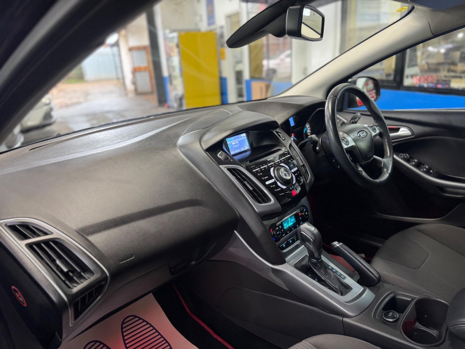 Used Ford Focus for sale - 77683594: Photo 23