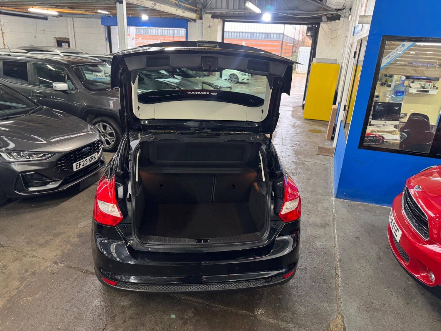 Used Ford Focus for sale - 77683594: Photo 35