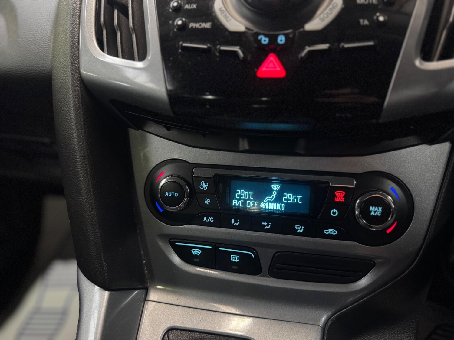 Used Ford Focus for sale - 77683594: Photo 38