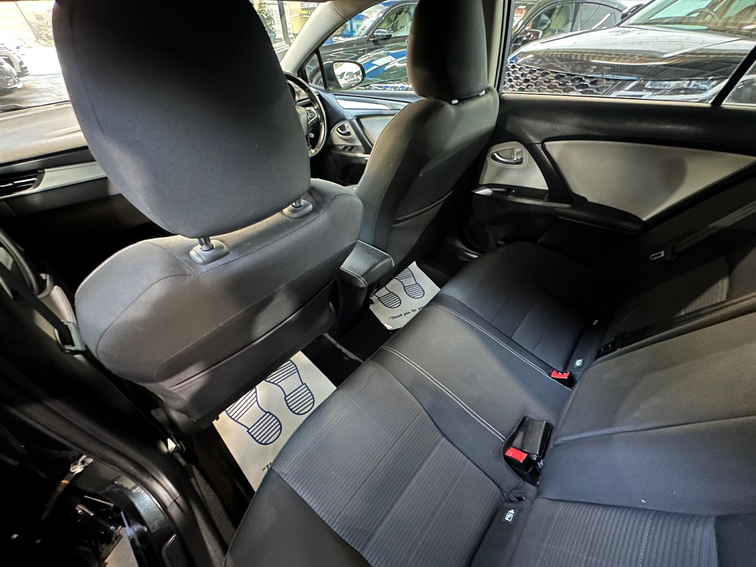 Used Toyota Avensis 2015 for sale - 77050104: Photo 27