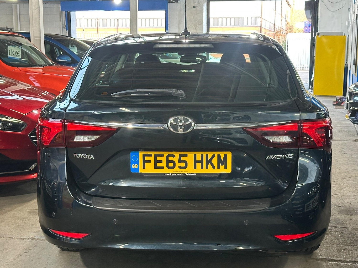 Used Toyota Avensis 2015 for sale - 77050104: Photo 34