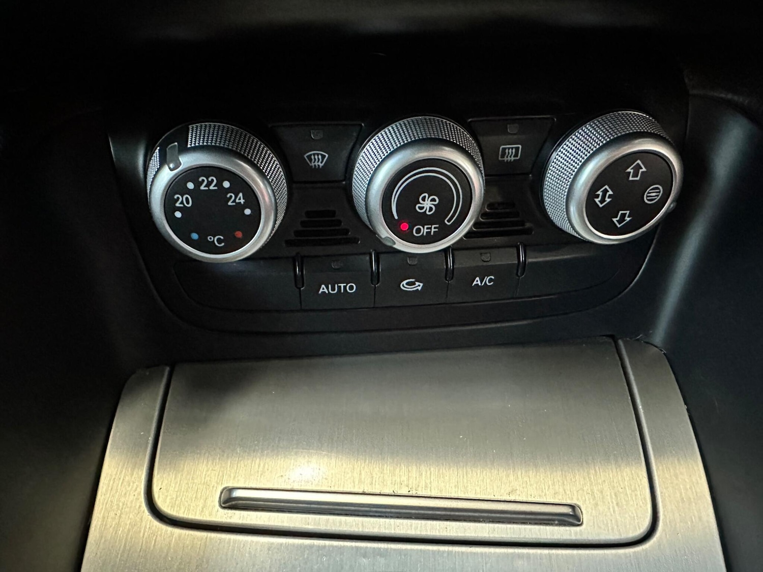 Used Audi TT 2014 for sale - 77376528: Photo 23