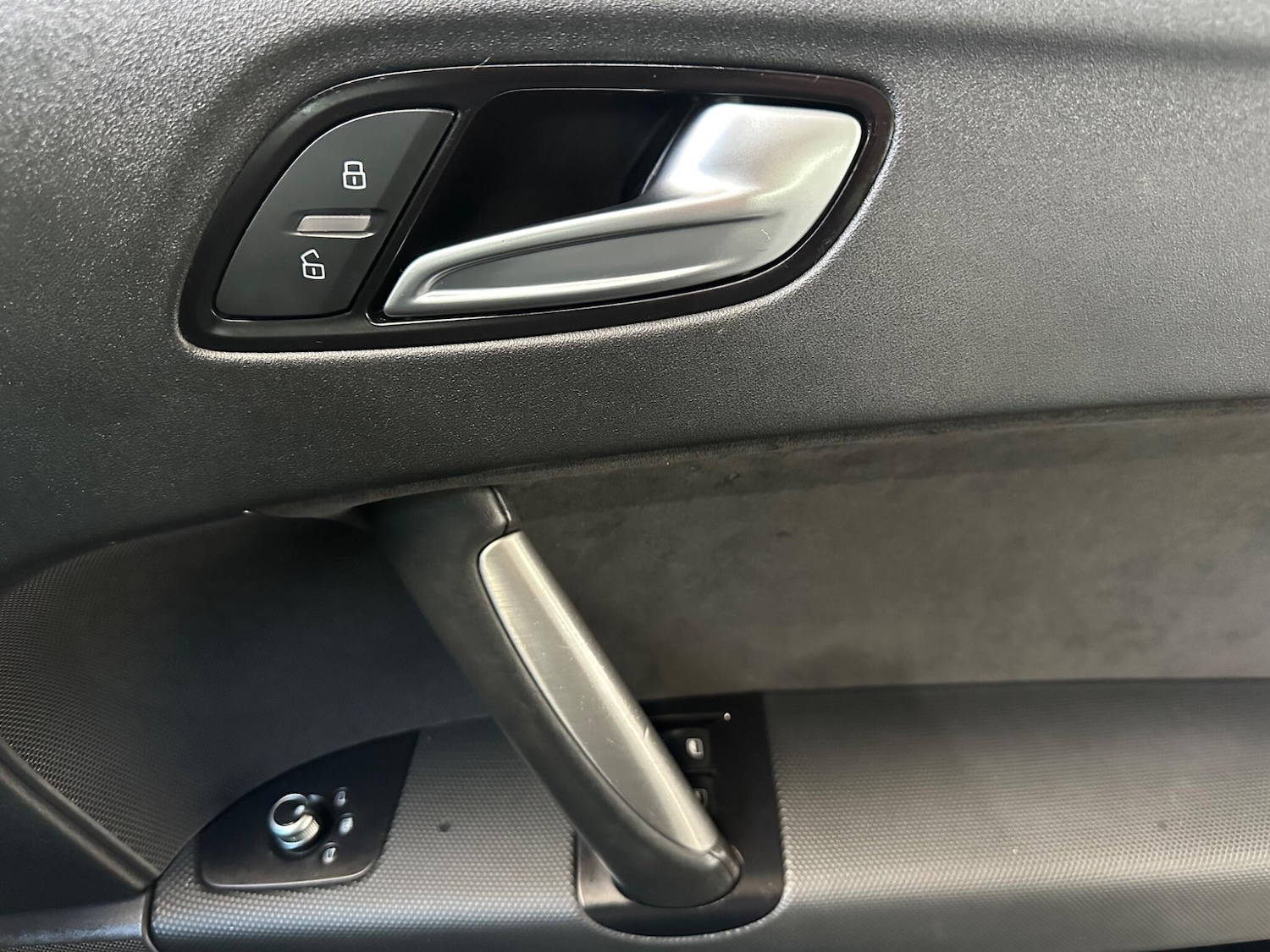 Used Audi TT 2014 for sale - 77376528: Photo 26