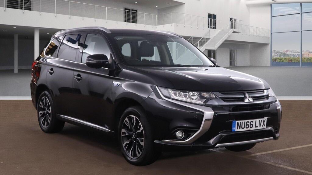 Used Mitsubishi Outlander 2016 for sale - 76538204: Photo 1