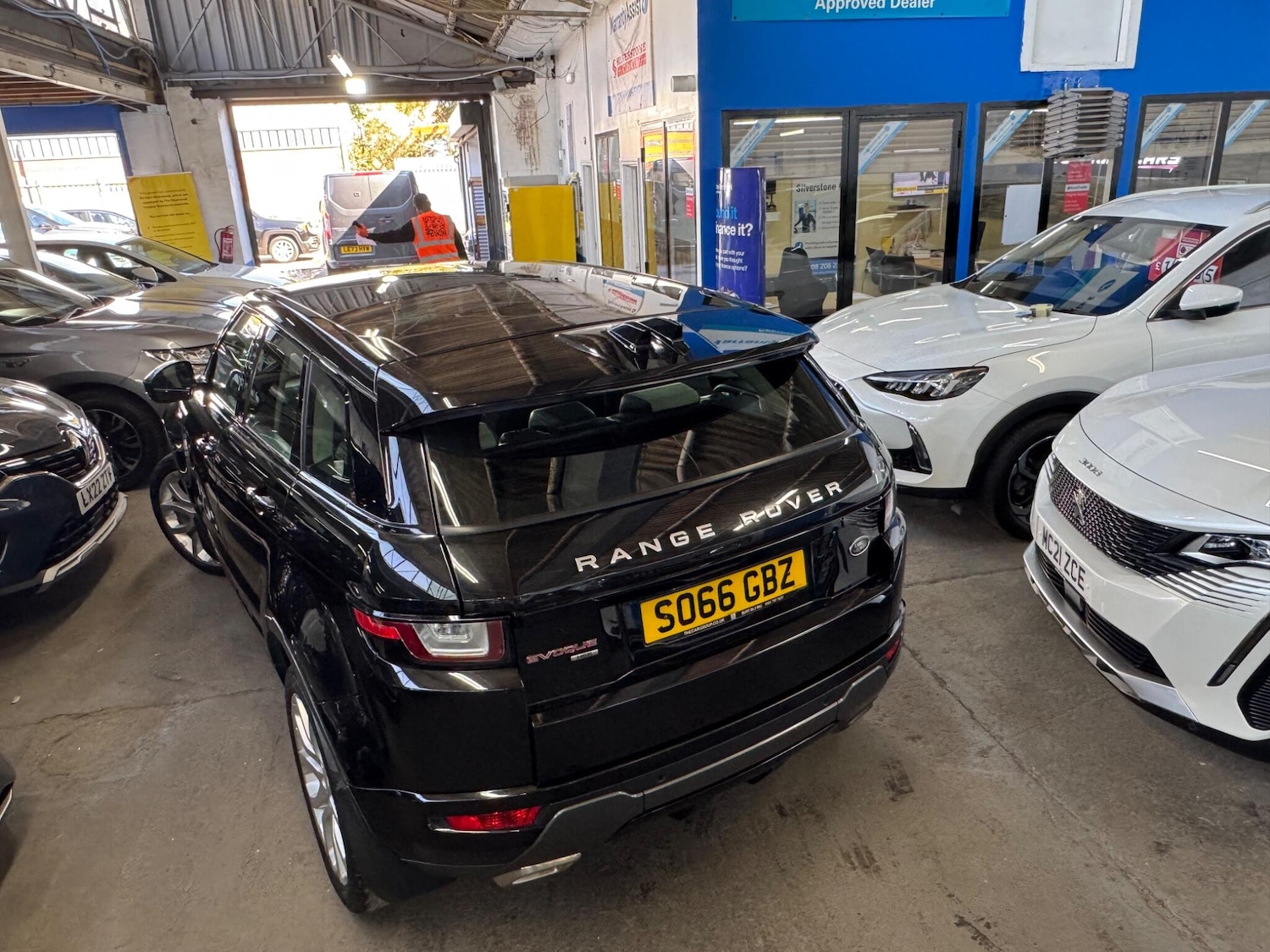 Used Land Rover Range Rover Evoque 2016 for sale - 76138525: Photo 17