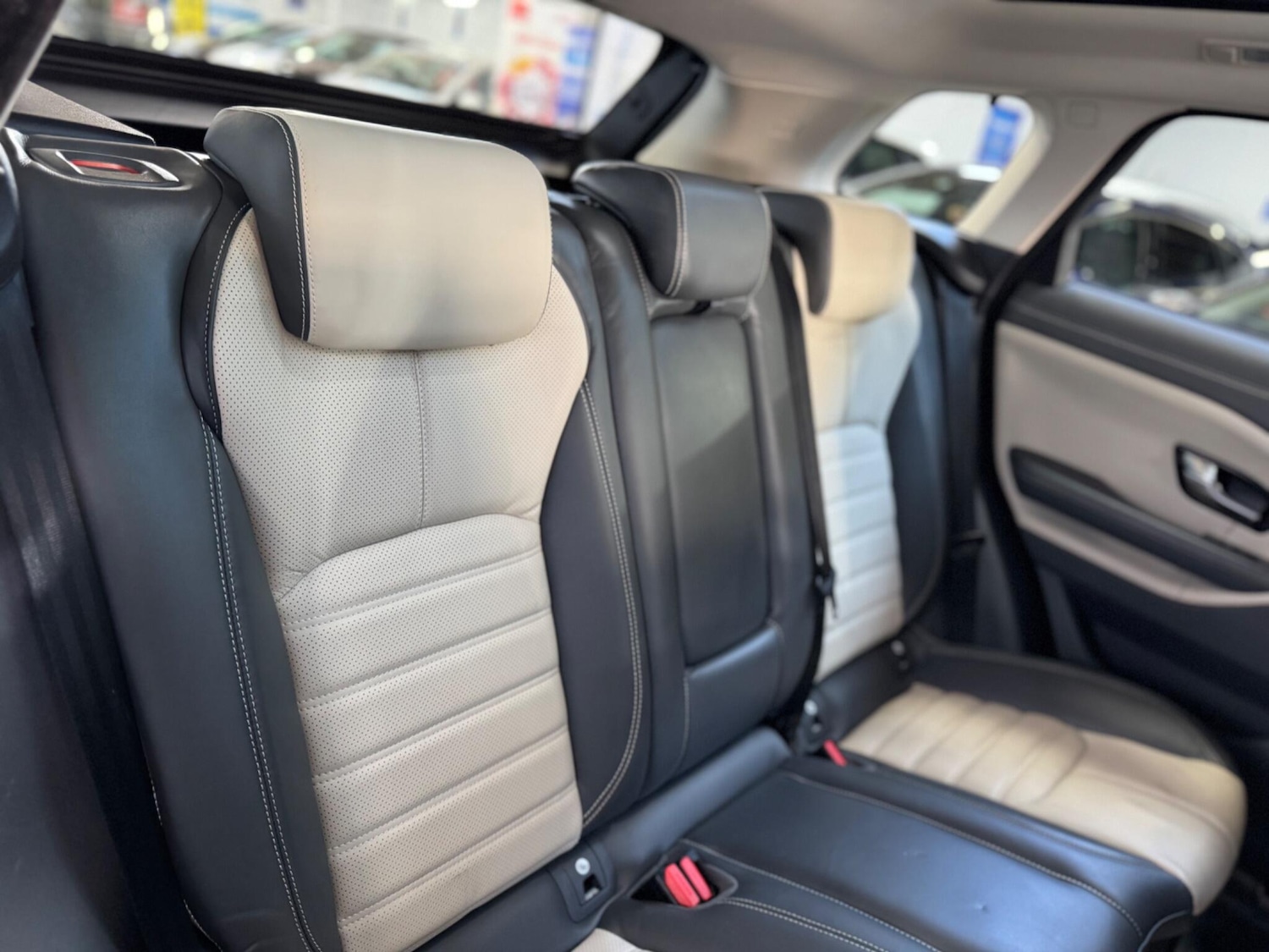 Used Land Rover Range Rover Evoque 2016 for sale - 76138525: Photo 26