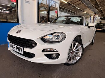 Used Fiat 124 Spider 2017 for sale - 78375176: Photo