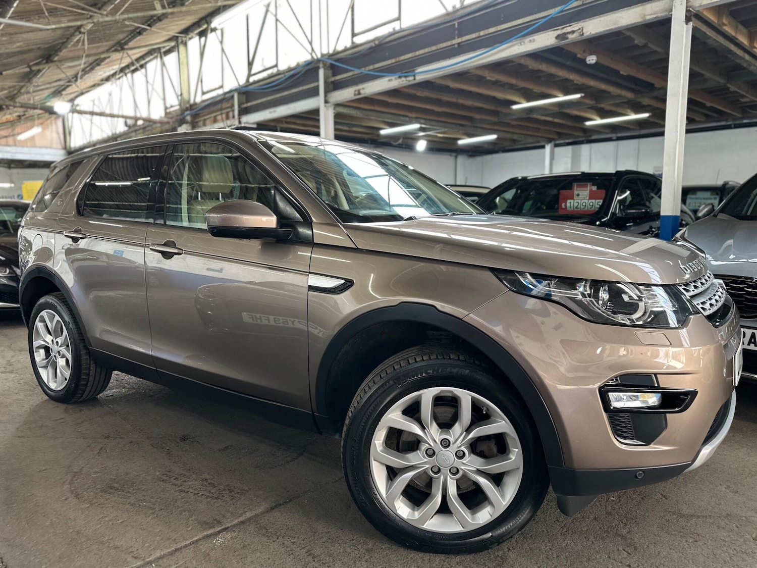 Used Land Rover Discovery Sport 2017 for sale - 77994192: Photo 10