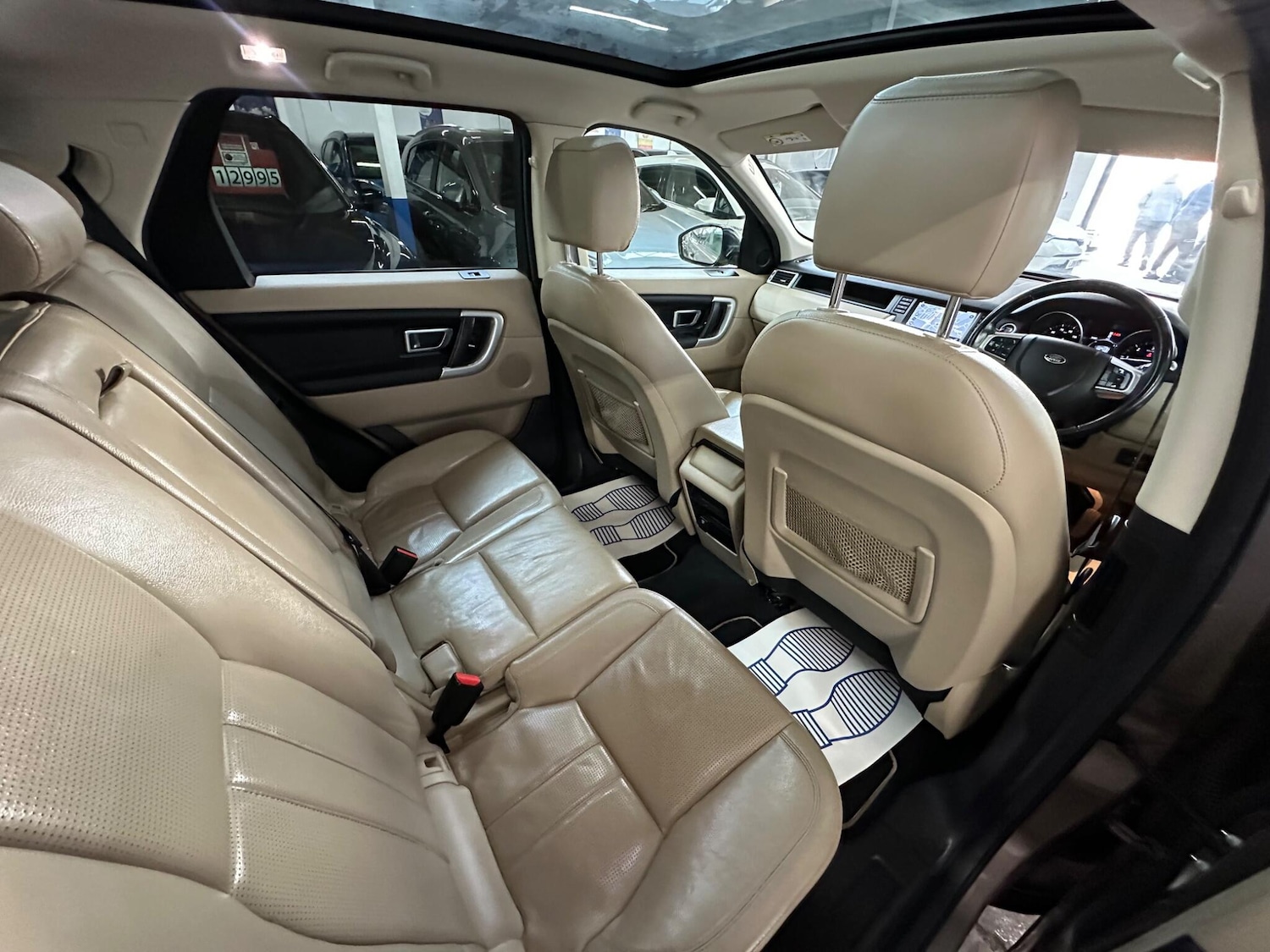 Used Land Rover Discovery Sport 2017 for sale - 77994192: Photo 33