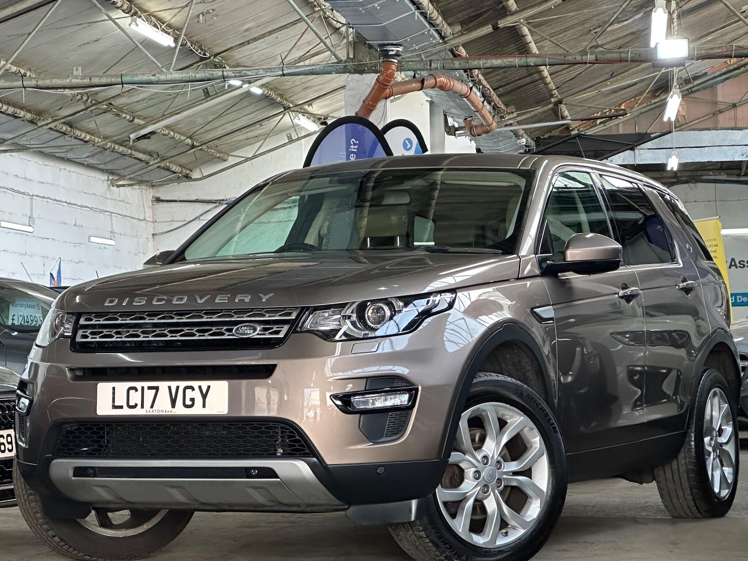 Used Land Rover Discovery Sport 2017 for sale - 77994192: Photo 5