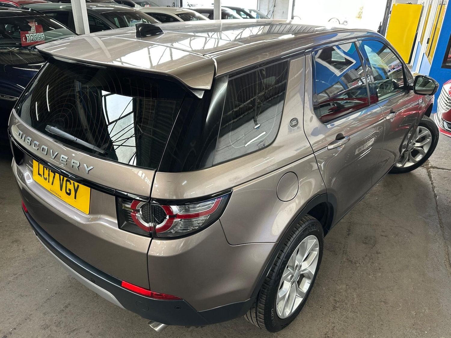 Used Land Rover Discovery Sport 2017 for sale - 77994192: Photo 50