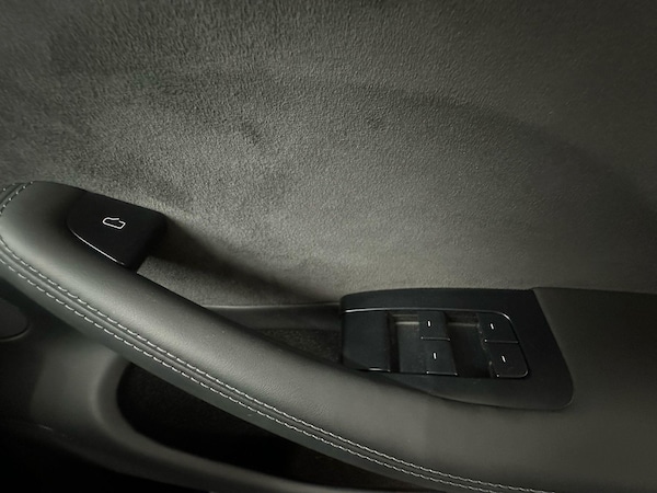 Used Tesla Model 3 2024 for sale - 75720575: Photo 18