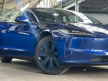 Used Tesla Model 3 2024 for sale - 75720575: Photo