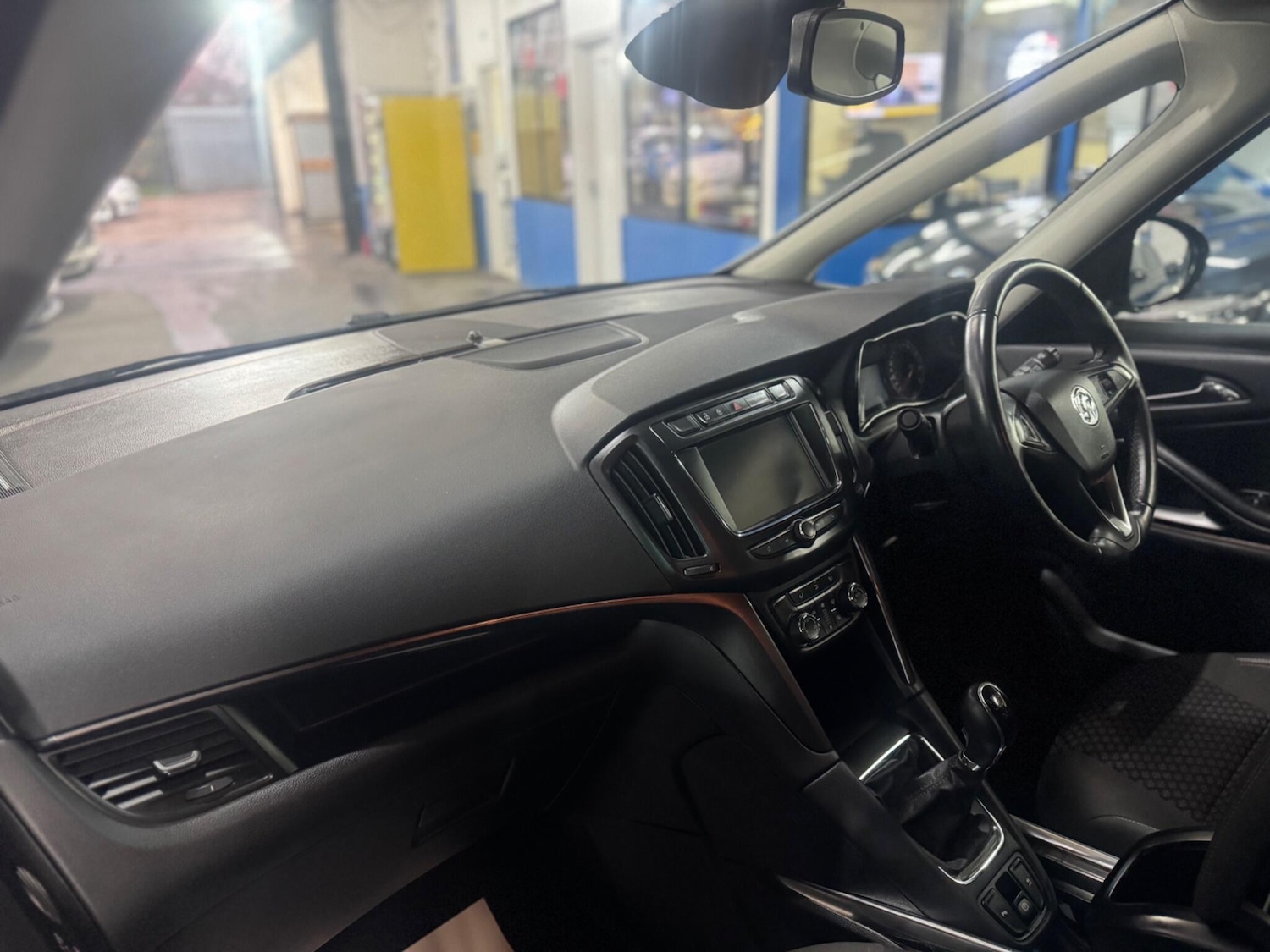 Used Vauxhall Zafira Tourer 2017 for sale - 76485022: Photo 24