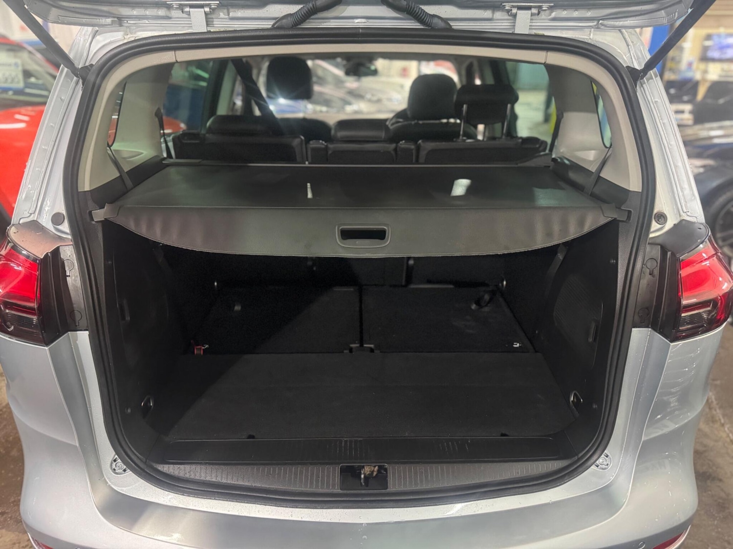 Used Vauxhall Zafira Tourer 2017 for sale - 76485022: Photo 36