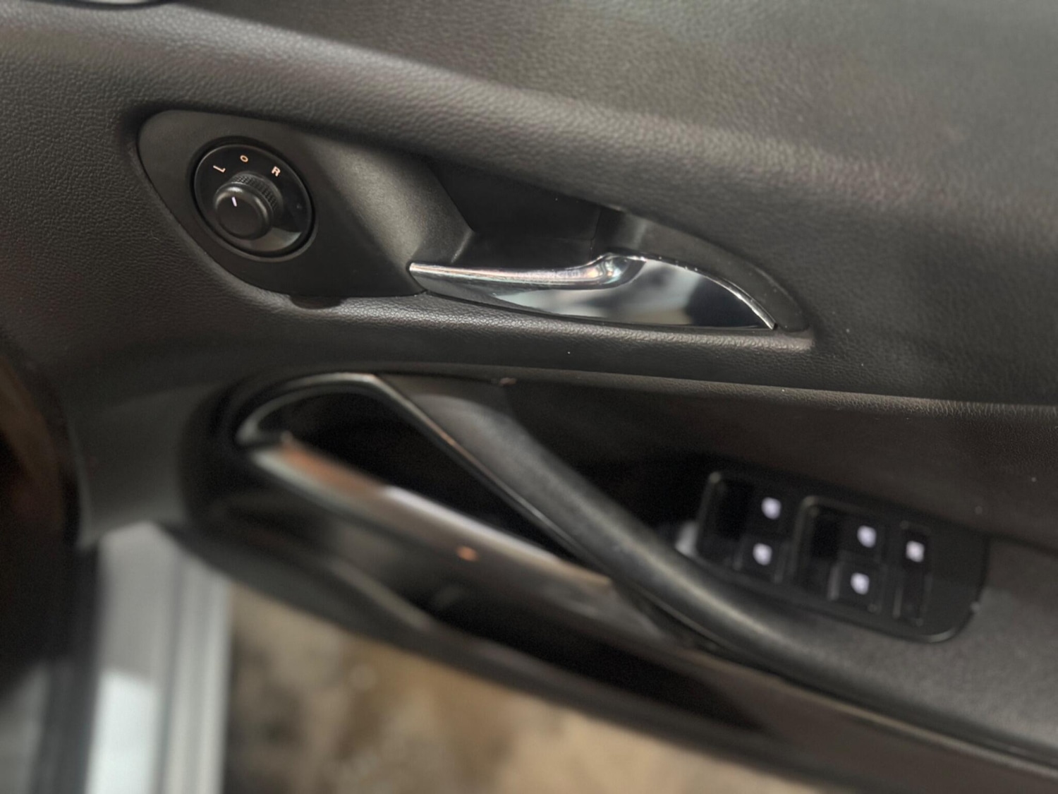 Used Vauxhall Zafira Tourer 2017 for sale - 76485022: Photo 41