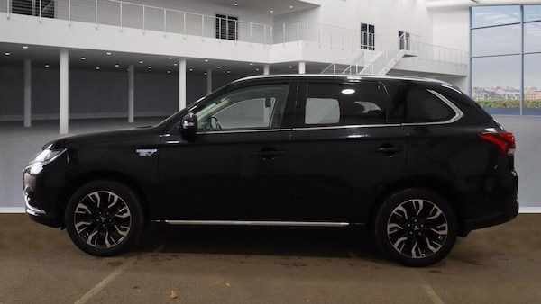 Used Mitsubishi Outlander 2016 for sale - 76269987: Photo 6