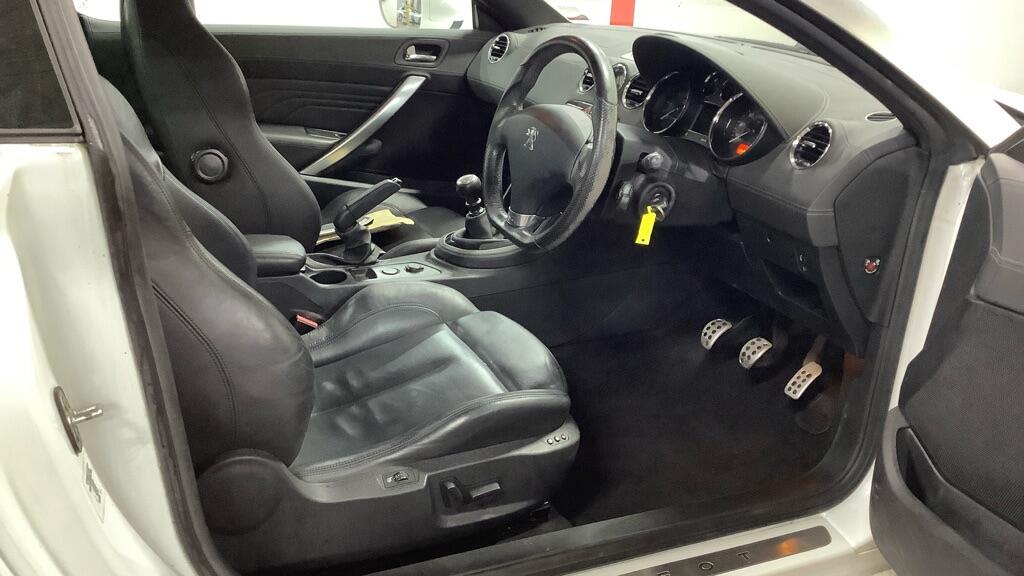 Used Peugeot RCZ 2014 for sale - 76608210: Photo 15