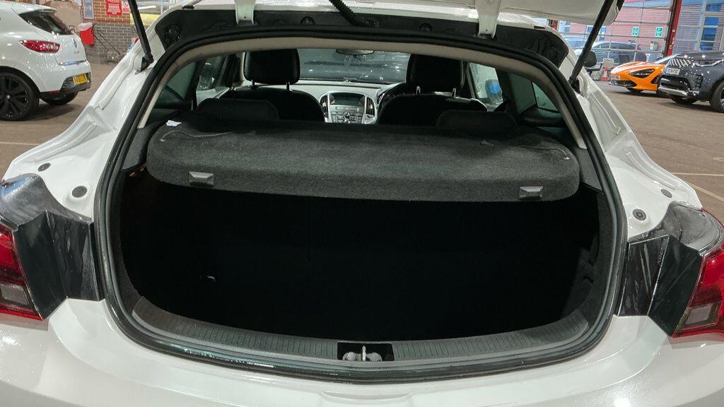 Used Vauxhall Astra GTC 2014 for sale - 77345524: Photo 13