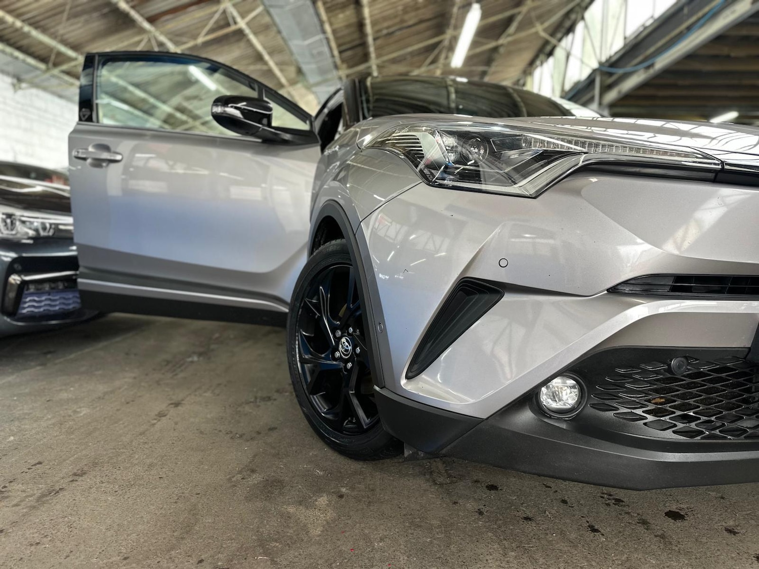 Used Toyota C-HR for sale - 76996630: Photo 14