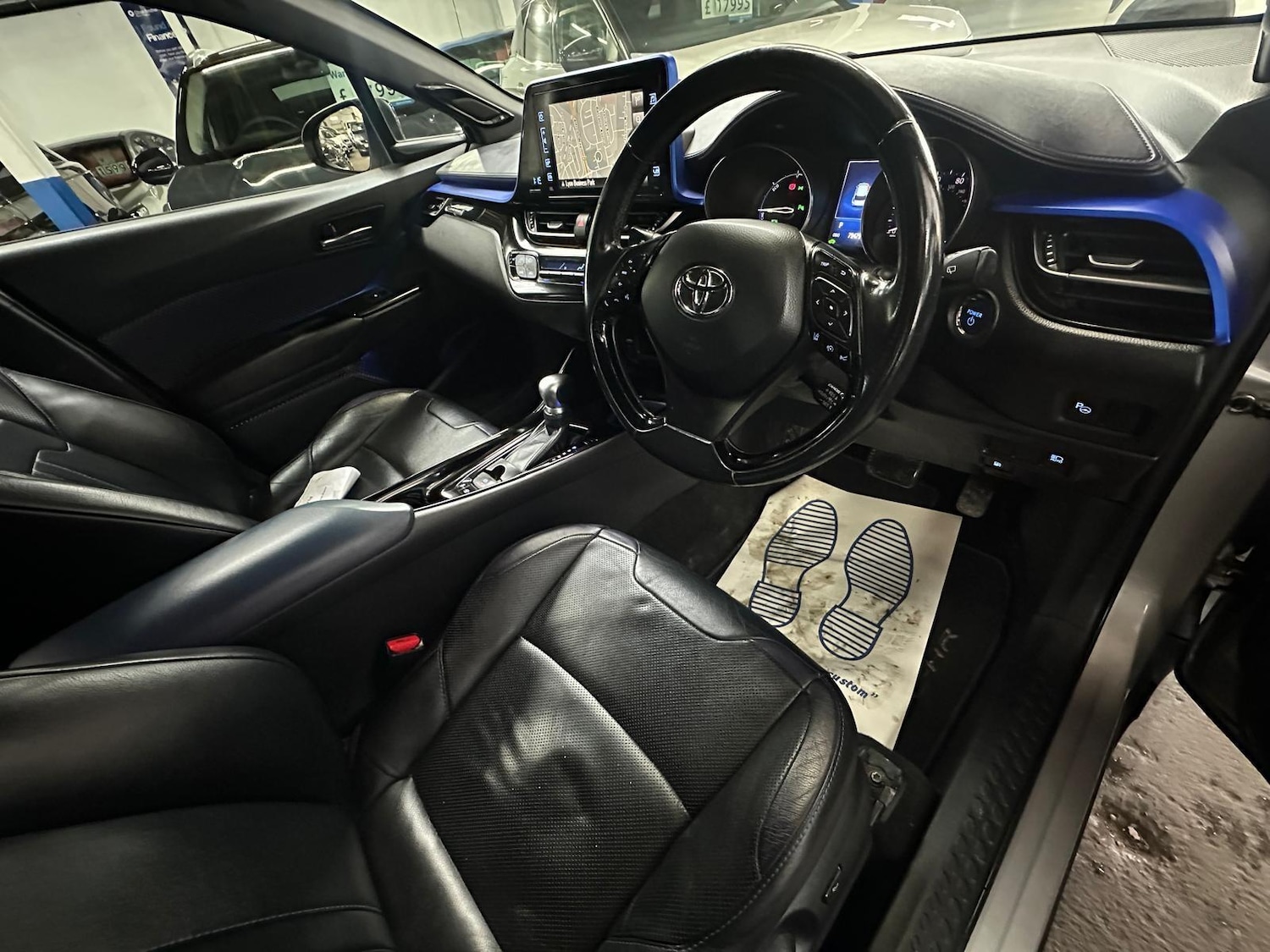 Used Toyota C-HR for sale - 76996630: Photo 3