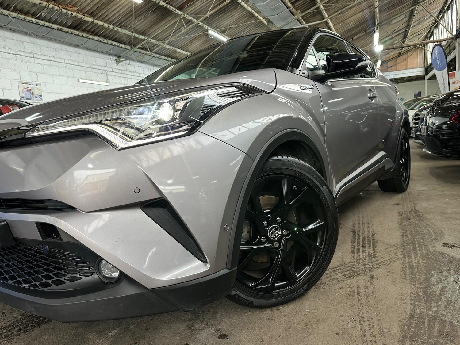 Used Toyota C-HR for sale - 76996630: Photo 6