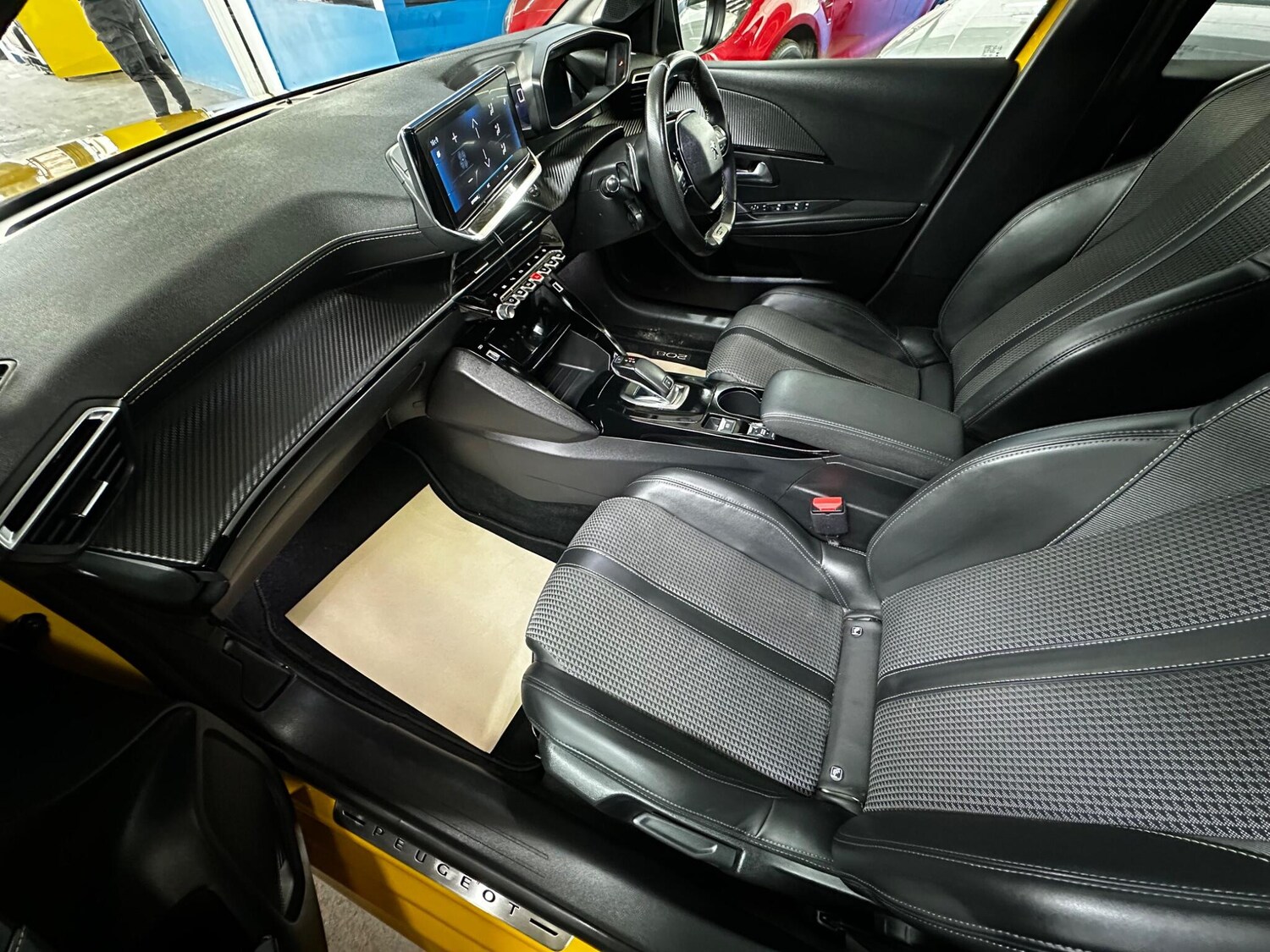 Used Peugeot 208 for sale - 78214838: Photo 22