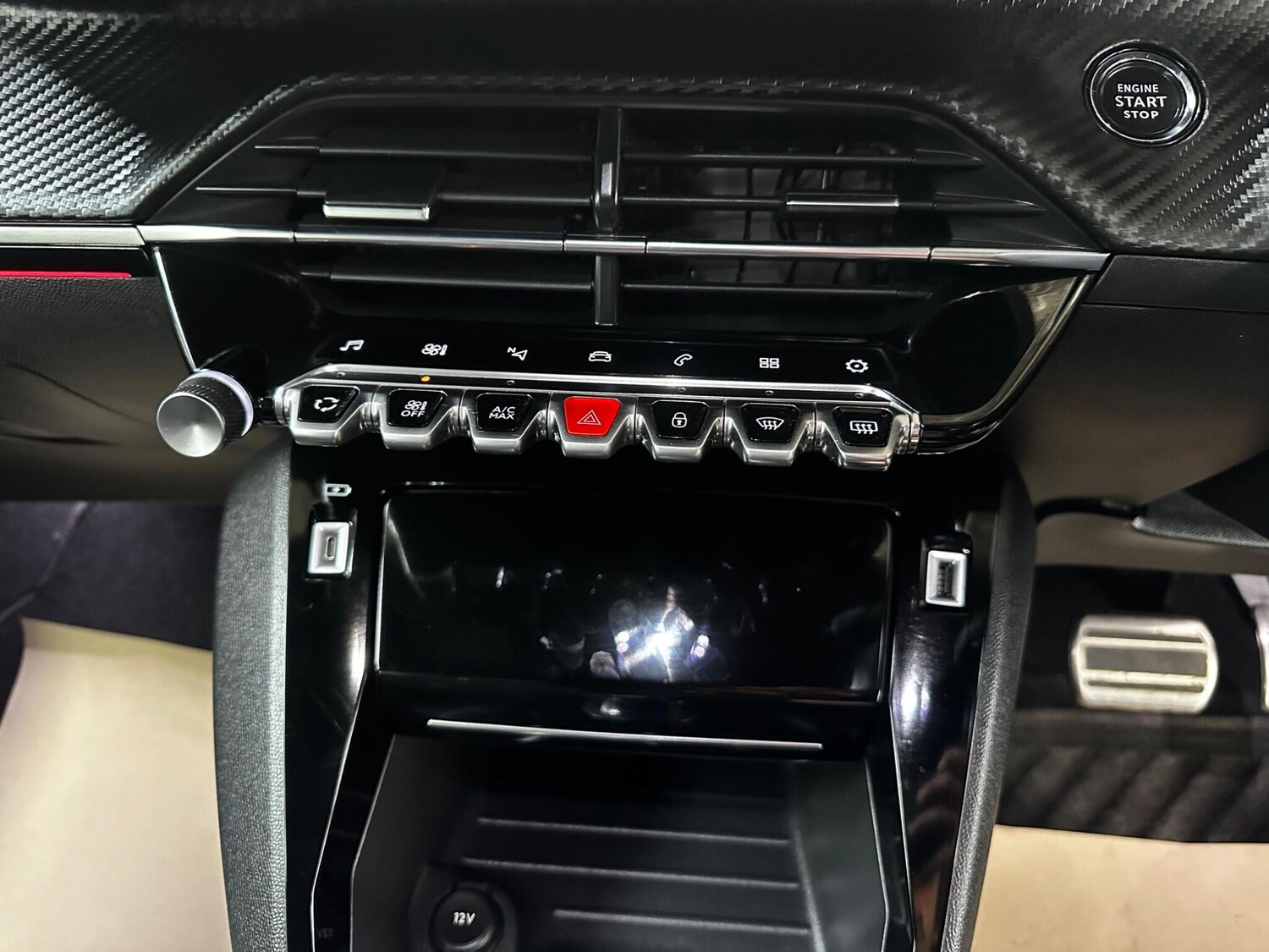 Used Peugeot 208 for sale - 78214838: Photo 24