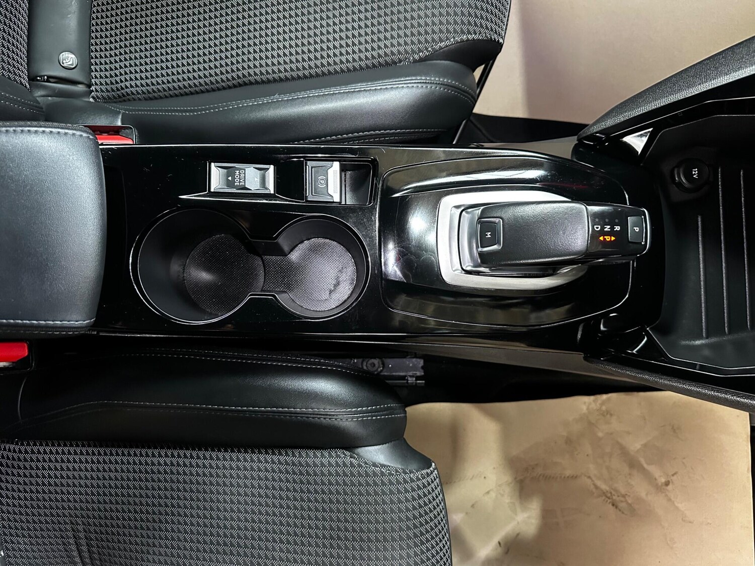 Used Peugeot 208 for sale - 78214838: Photo 26